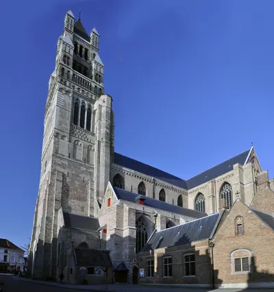 Tour autoguiado por Brujas