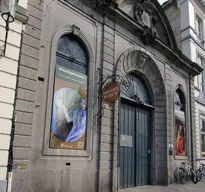 Tour autoguiado por Brujas