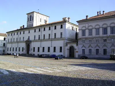 Pavia