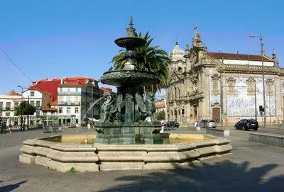 Cedofeita, Santo Ildefonso, Sé, Miragaia, São Nicolau e Vitória